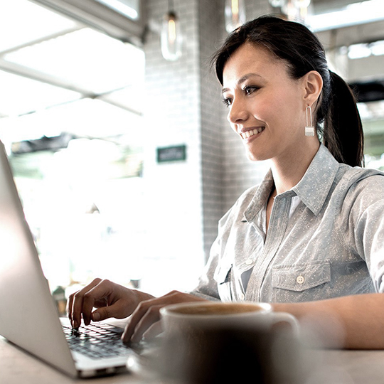 woman working on laptop